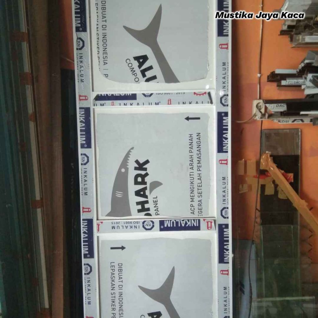 Cari Tukang Kusen Aluminium Handal dan Terpercaya