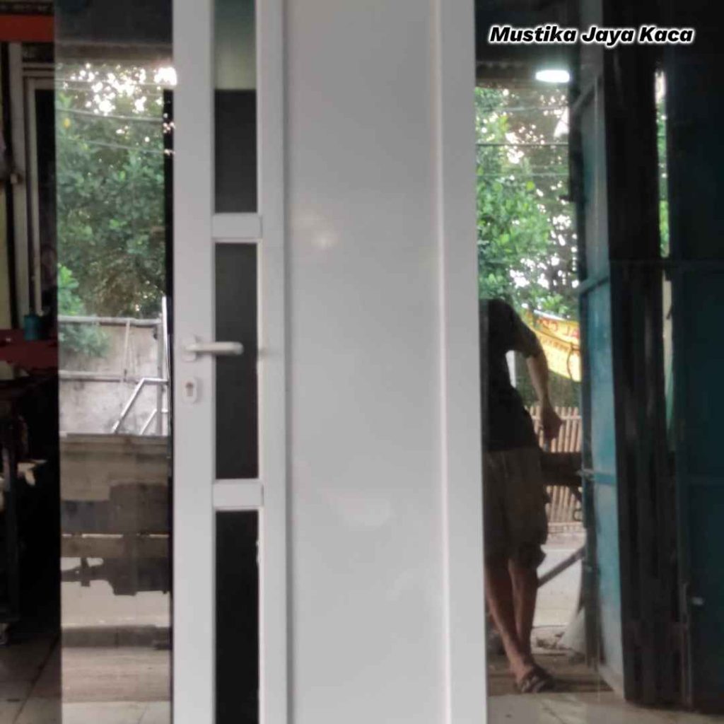 Jasa Tukang Pintu Aluminium Berpengalaman di Bekasi