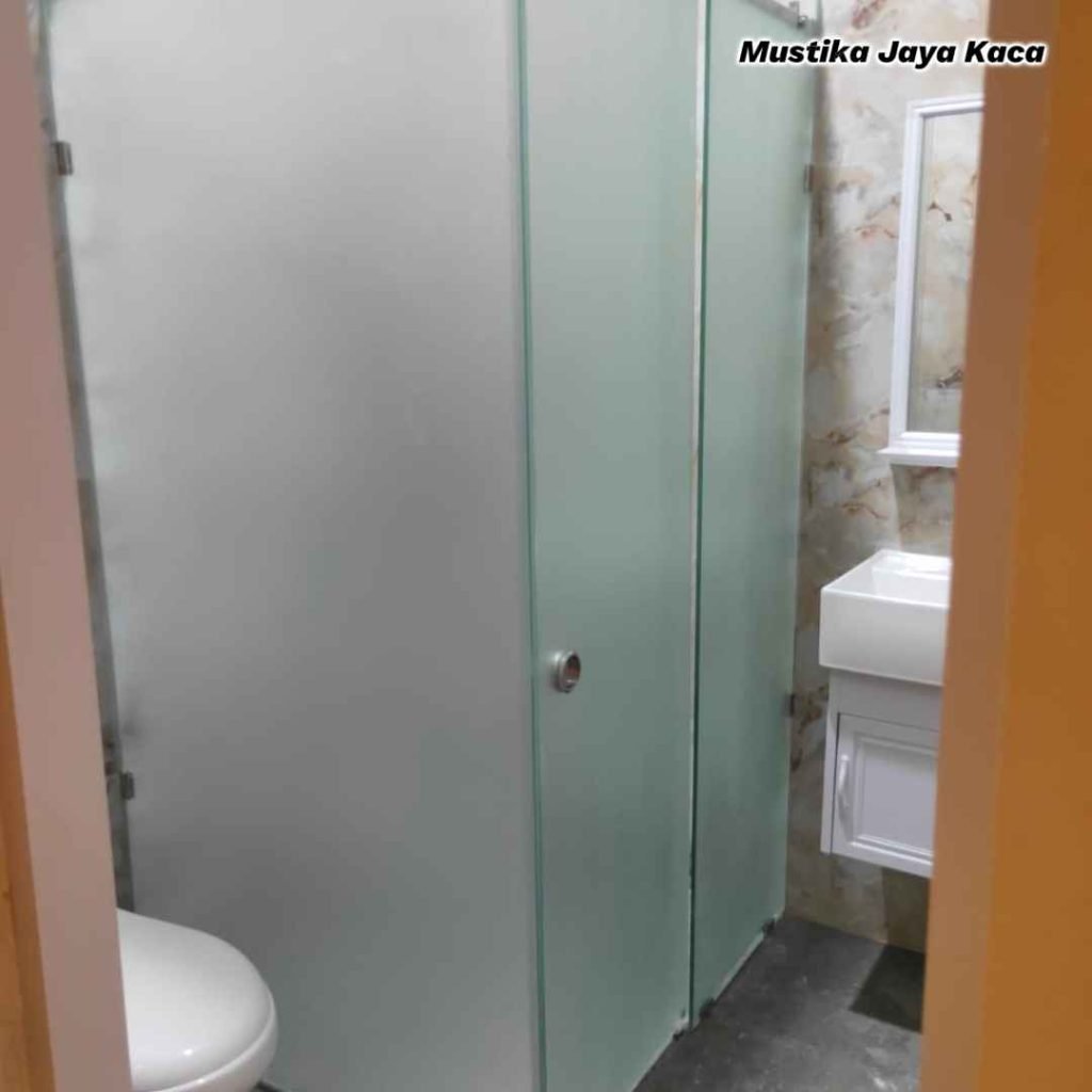 Penyekat Kaca Kamar Mandi di Apartemen – Jakarta Utara