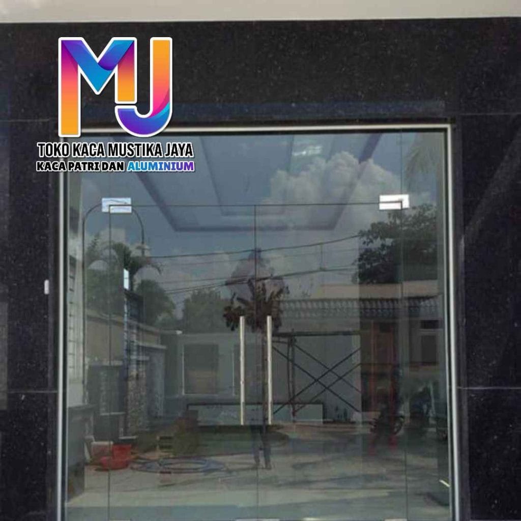 Spesialis kaca tempered dan aluminium di Bekasi