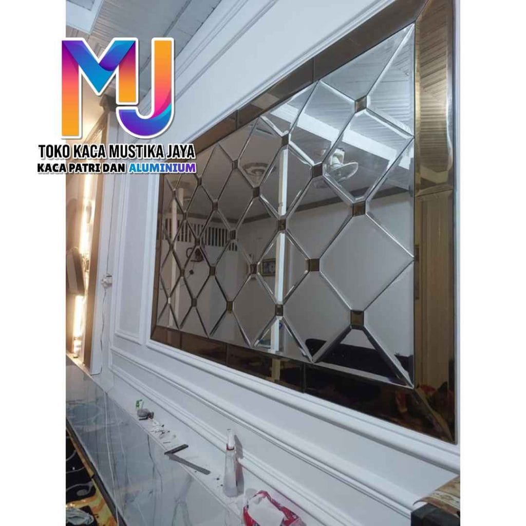 Toko kaca bevel custom terdekat di Bekasi